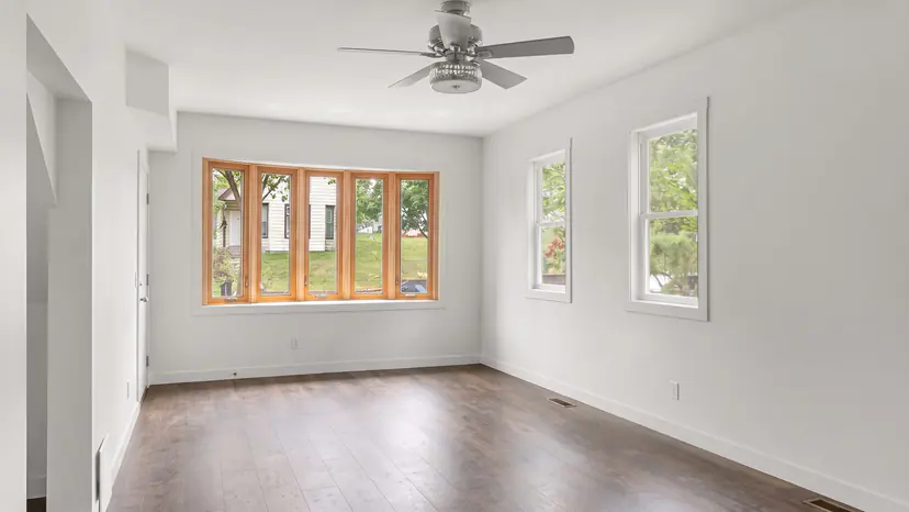 Living room enhancement preview by Listpal